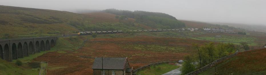 Freight at Garsdale Friends of the Settle-Carlisle Line |