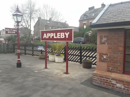 Appleby down running in board